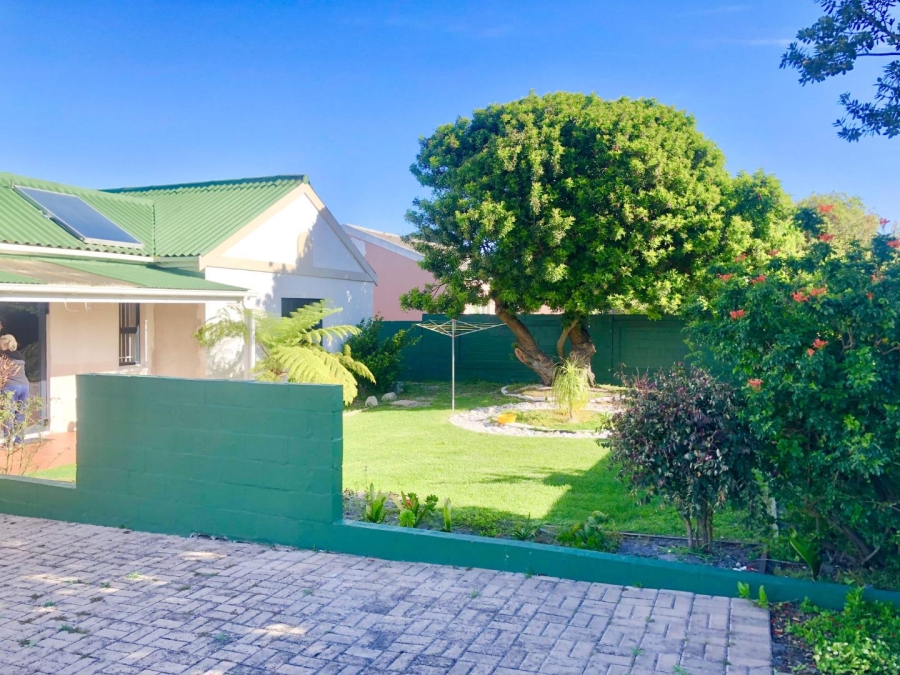 3 Bedroom Property for Sale in Westcliff Western Cape